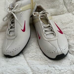 Nike Women's Cream and pink Athletic Shoes